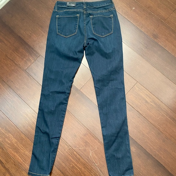 Fashion Nova Jeans - Picture 6 of 6